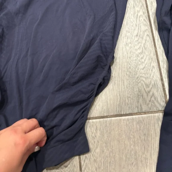 ATHLETA Speedlight Ruched Athletic LS Top Size Small - Picture 2 of 6